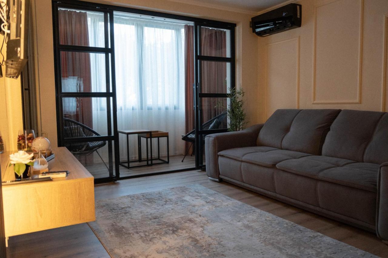 בוקרשט Cosy 2 Rooms Apartment In The Center Of The City מראה חיצוני תמונה