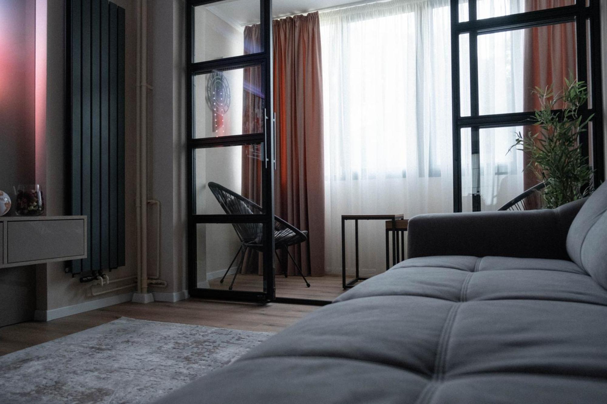 בוקרשט Cosy 2 Rooms Apartment In The Center Of The City מראה חיצוני תמונה