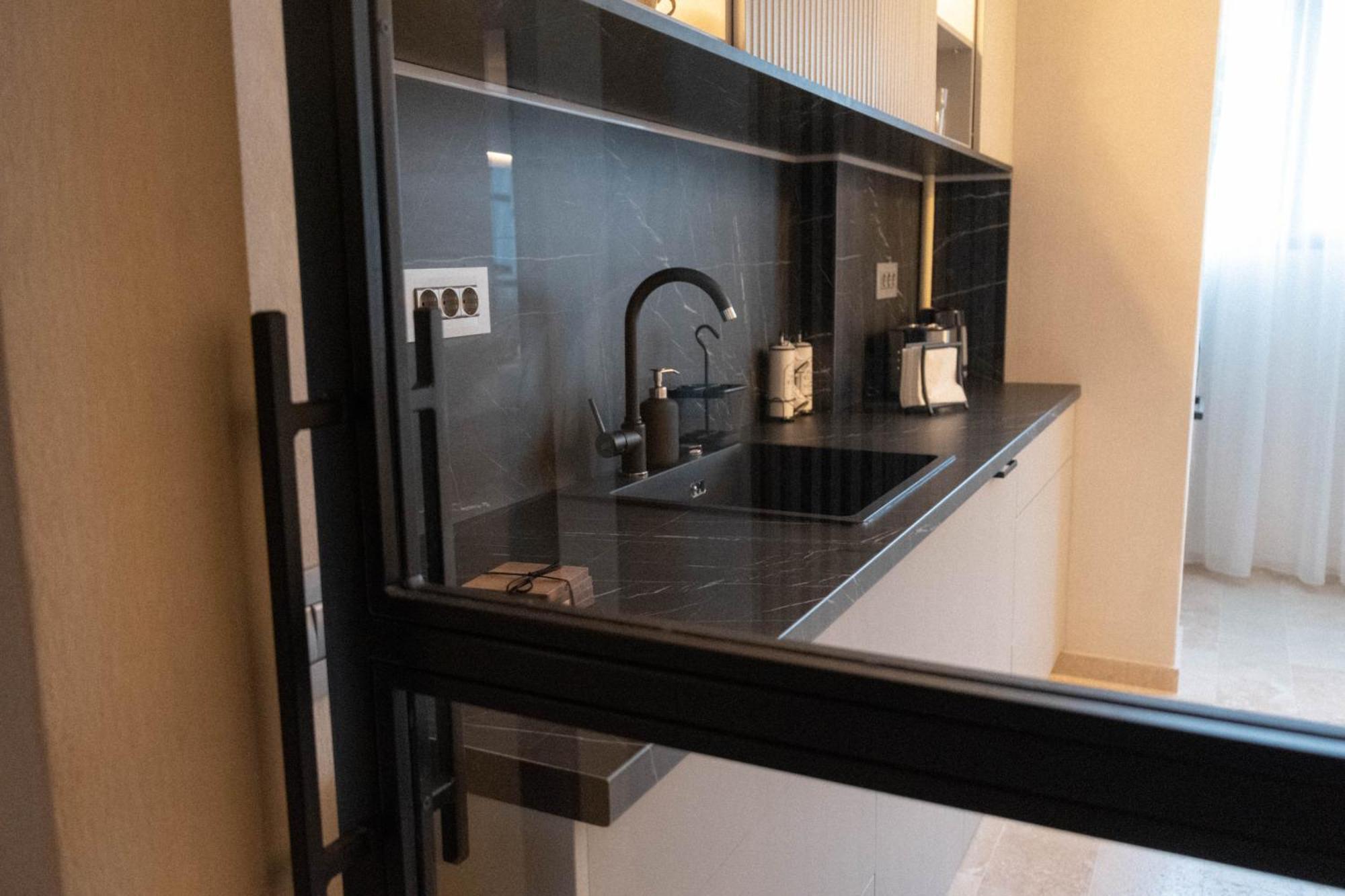 בוקרשט Cosy 2 Rooms Apartment In The Center Of The City מראה חיצוני תמונה